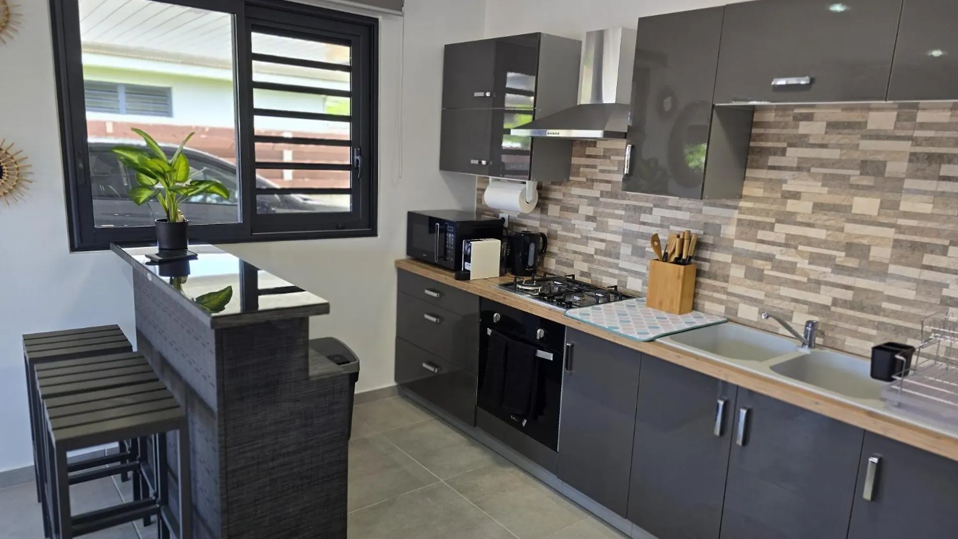 Fare Kenzo 2 Villa Papara